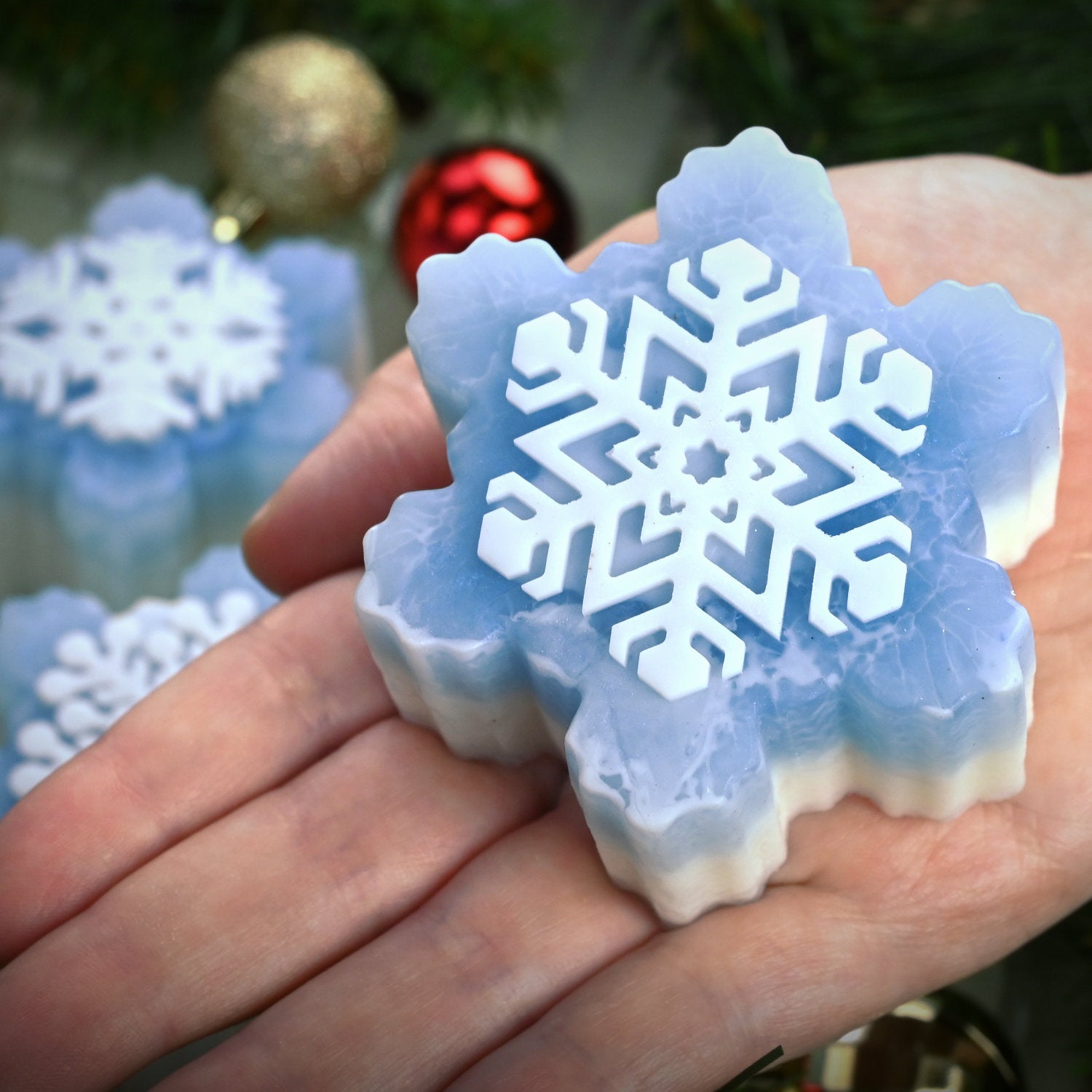 BLUE & WHITE HANDMADE MINI SNOWFLAKES FOUR SOAP BAR ALL NATURAL CHRISTMAS  GIFT